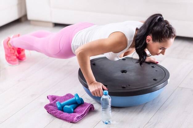 Jak odpowietrzyć pompę ABS w samochodzie?