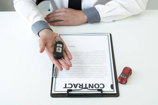 Jakie dokumenty trzeba tłumaczyć do rejestracji samochodu?